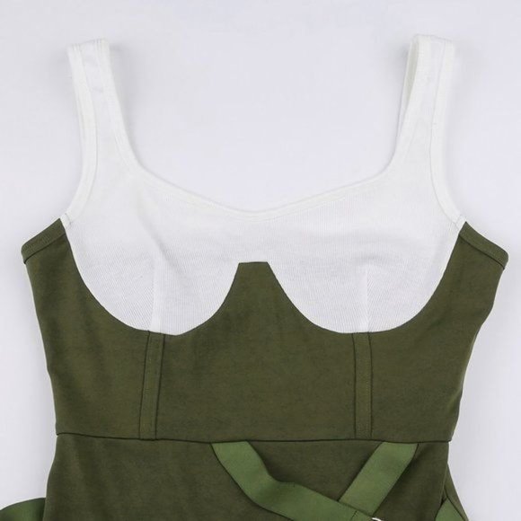 Callie Lives Xena Strapped: Mixed Media Green Contrast Tank Mini Dress L - Picture 14 of 16